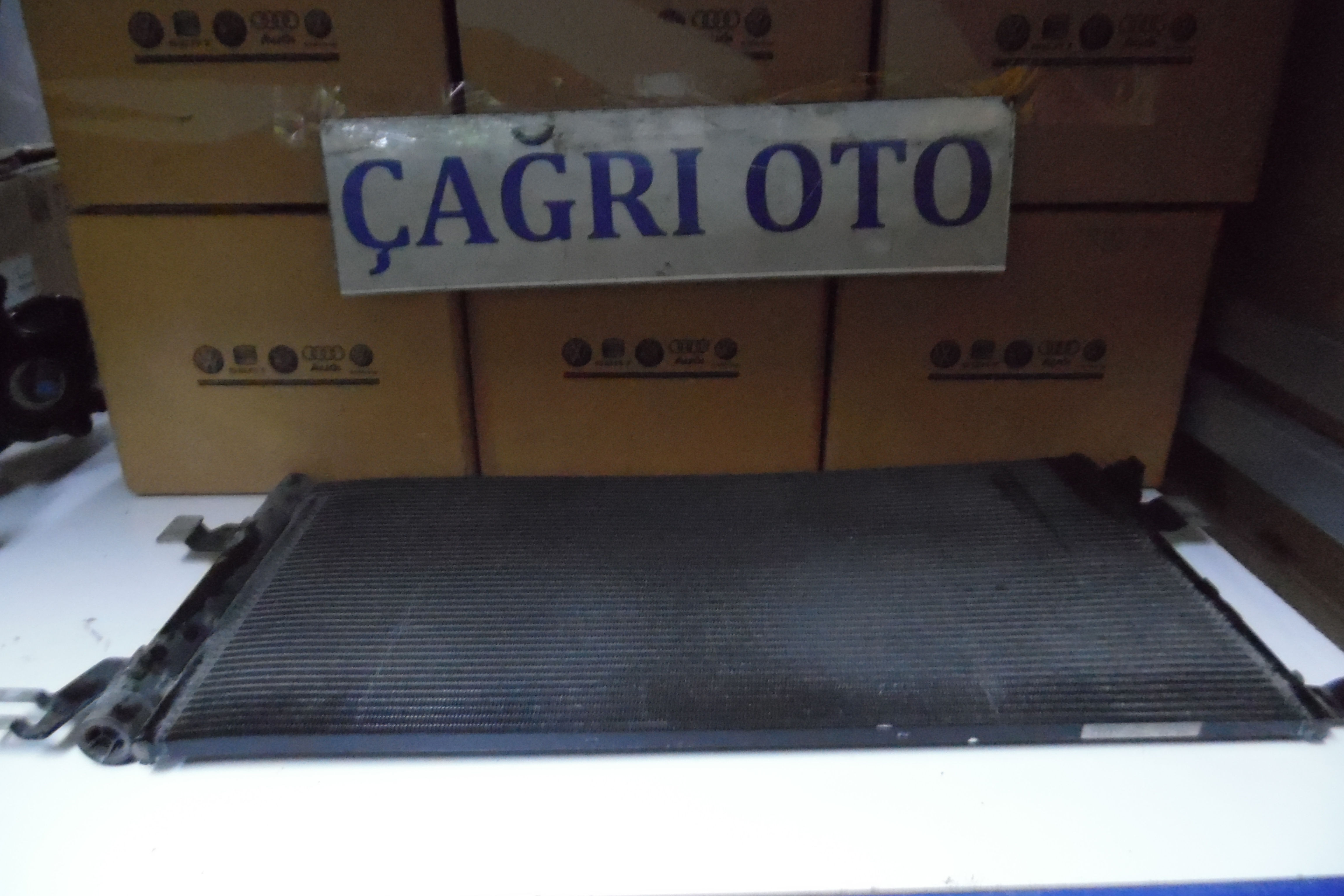 8W0816411 KLİMA RADYATÖRÜ AUDİ A4 A5 2016 2017 ÇAĞRI OTO MASLAK