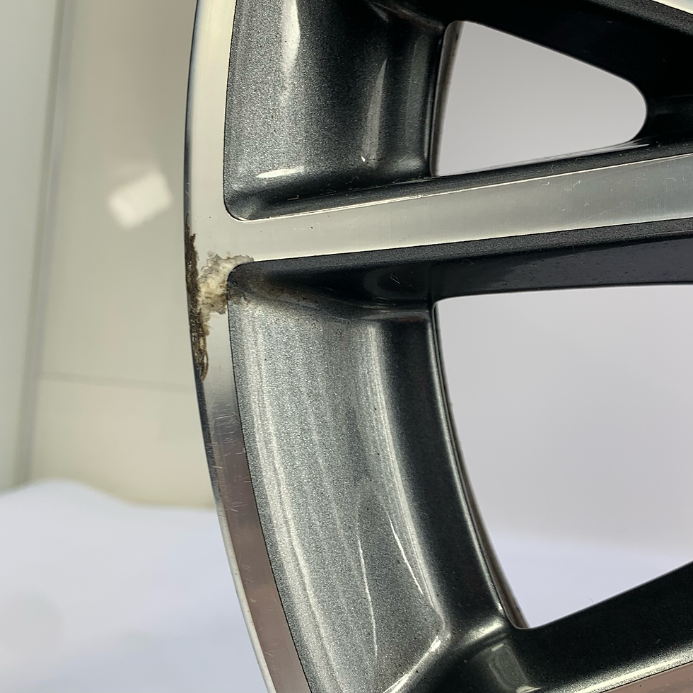 Miniaturbild: Original BMW Alufelgen 7Jx17 IS/ET47 5X112 7849122 F40 44 45 46 RDKS