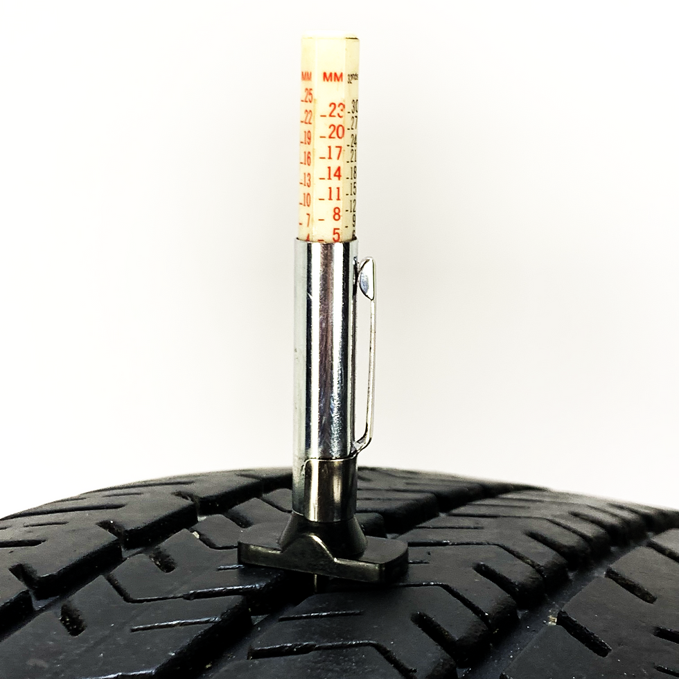 Miniaturbild: 2x 195/65 R16C 100/98T Michelin DOT2017 Profil 5 mm Agilis 51