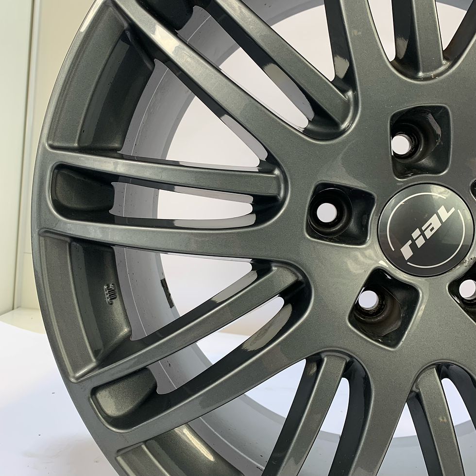 Miniaturbild: Rial Alufelge für E-Tron, Cayenne, 911, Boxster 9Jx20 ET52 5X130 MU900 KBA
