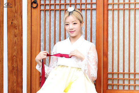 Na GoEun LNY 2022 2.jpeg