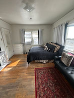 Studio Subleasing Right on the Hill! 