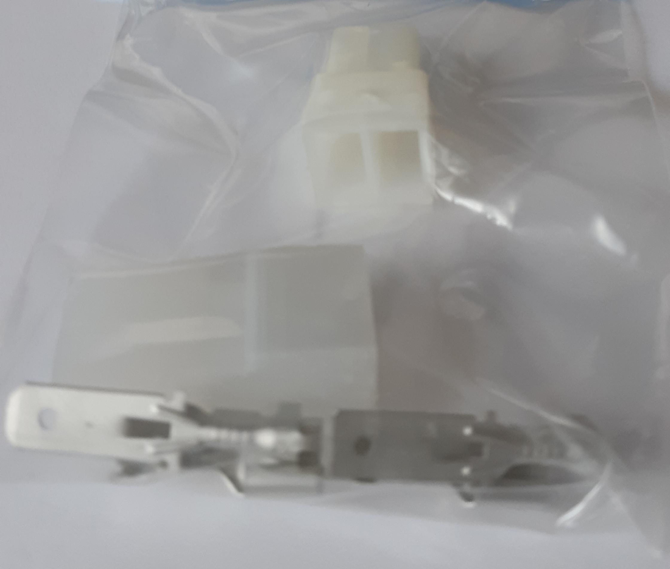 2 Way Electrical Connectors (Square)