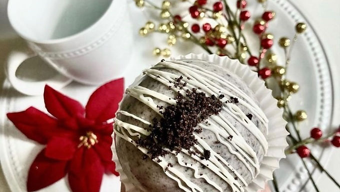 ANJOUIL'S 9TH ANNIVERSARY