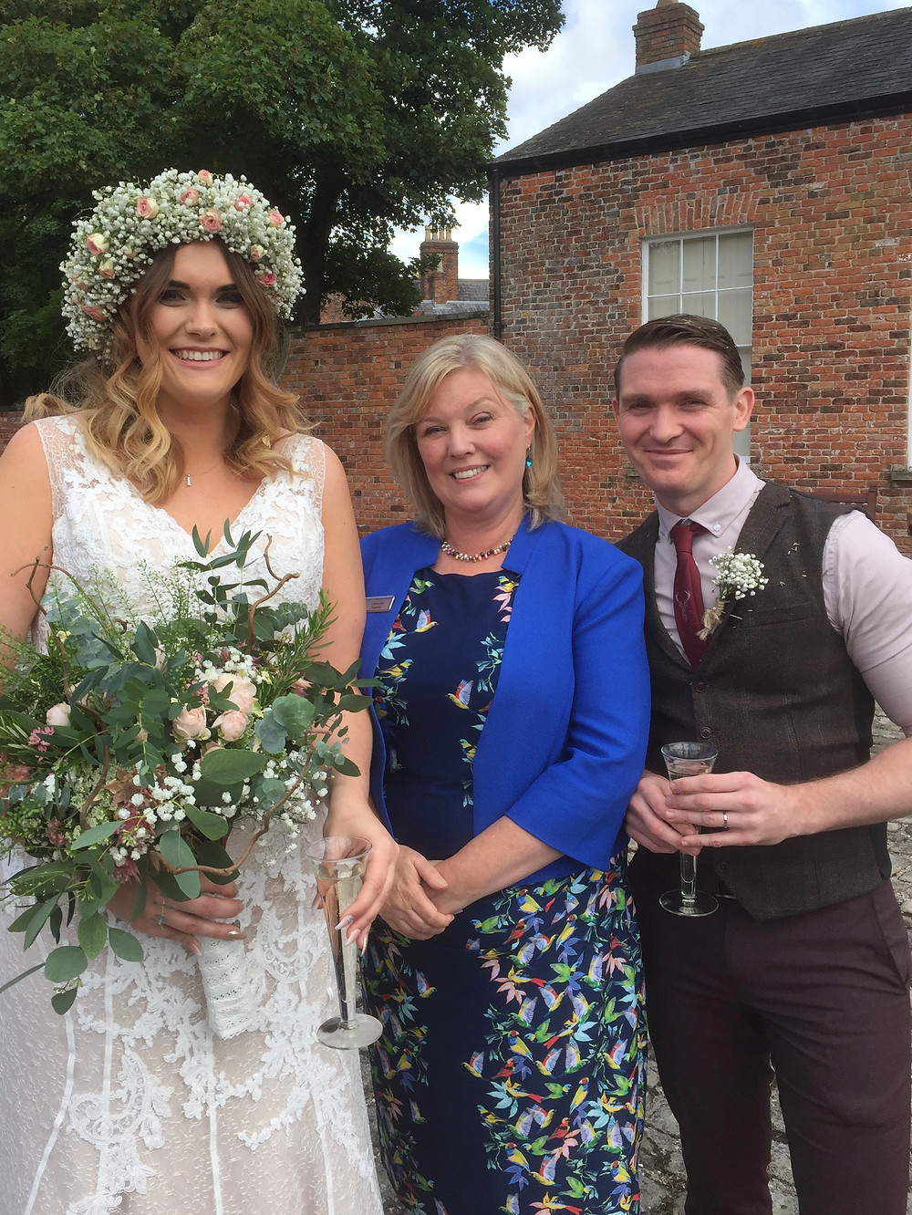 Lorraine Hull, wedding celebrant