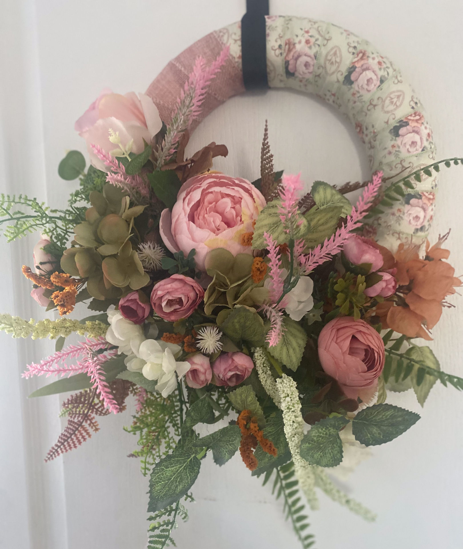 Soft romance blooms in every detail