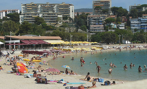 6 1920px-Plages_du_Mourillon_a_Toulon.