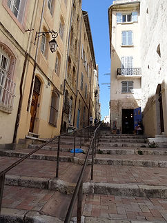 20__800px-Montée_des_Accoules.jpg