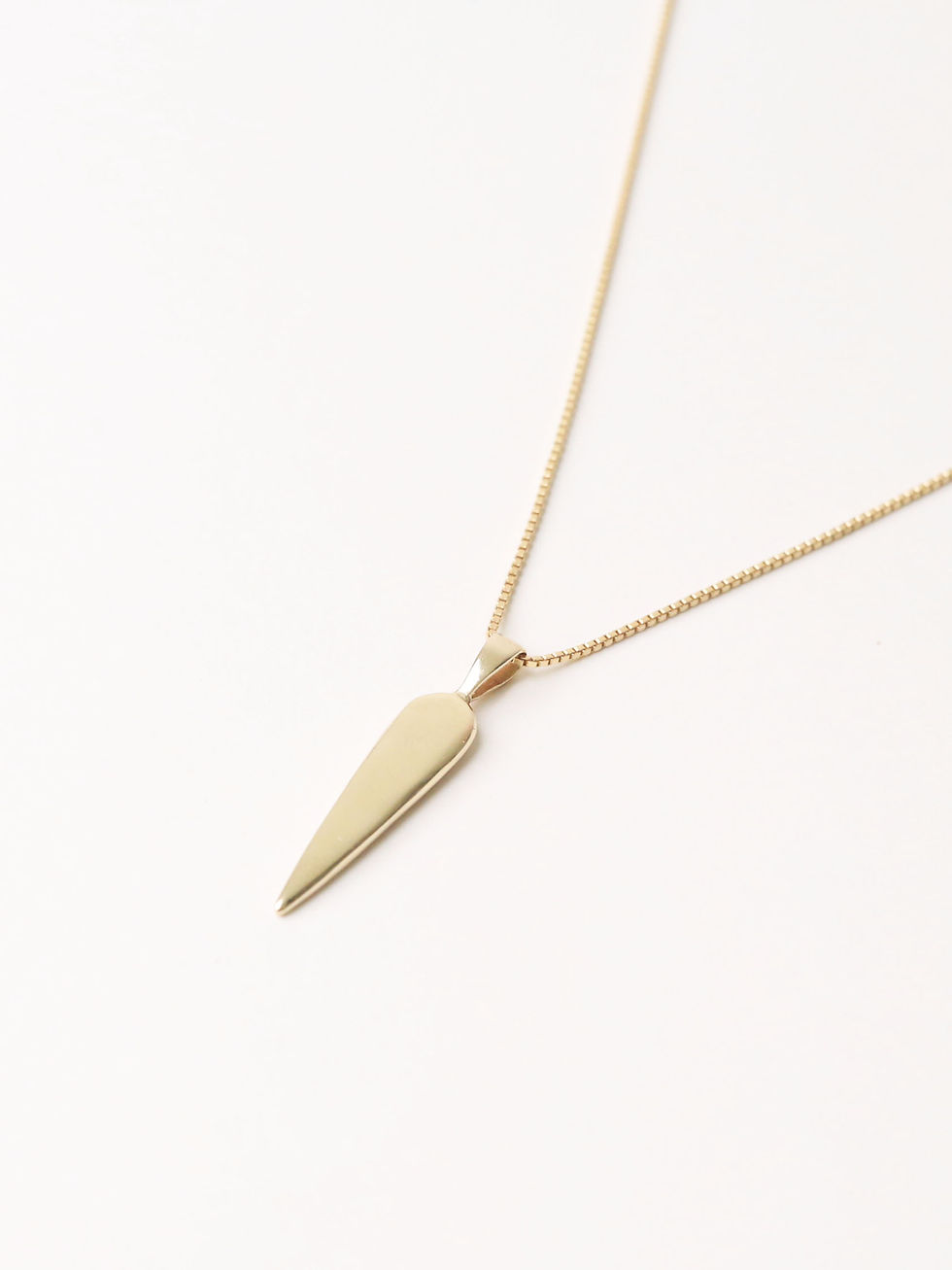 תמונה ממוזערת: שרשרת טיפה זהב