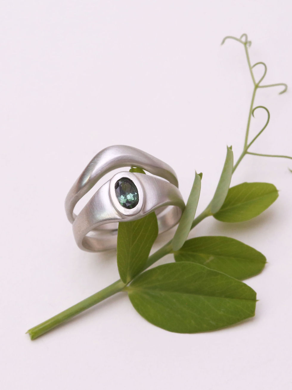 תמונה ממוזערת: טבעת גל כסף