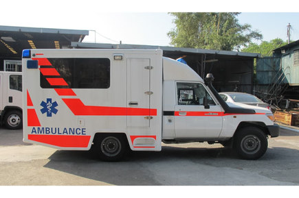 toyota-land-cruiser-box-ambulance-braun.