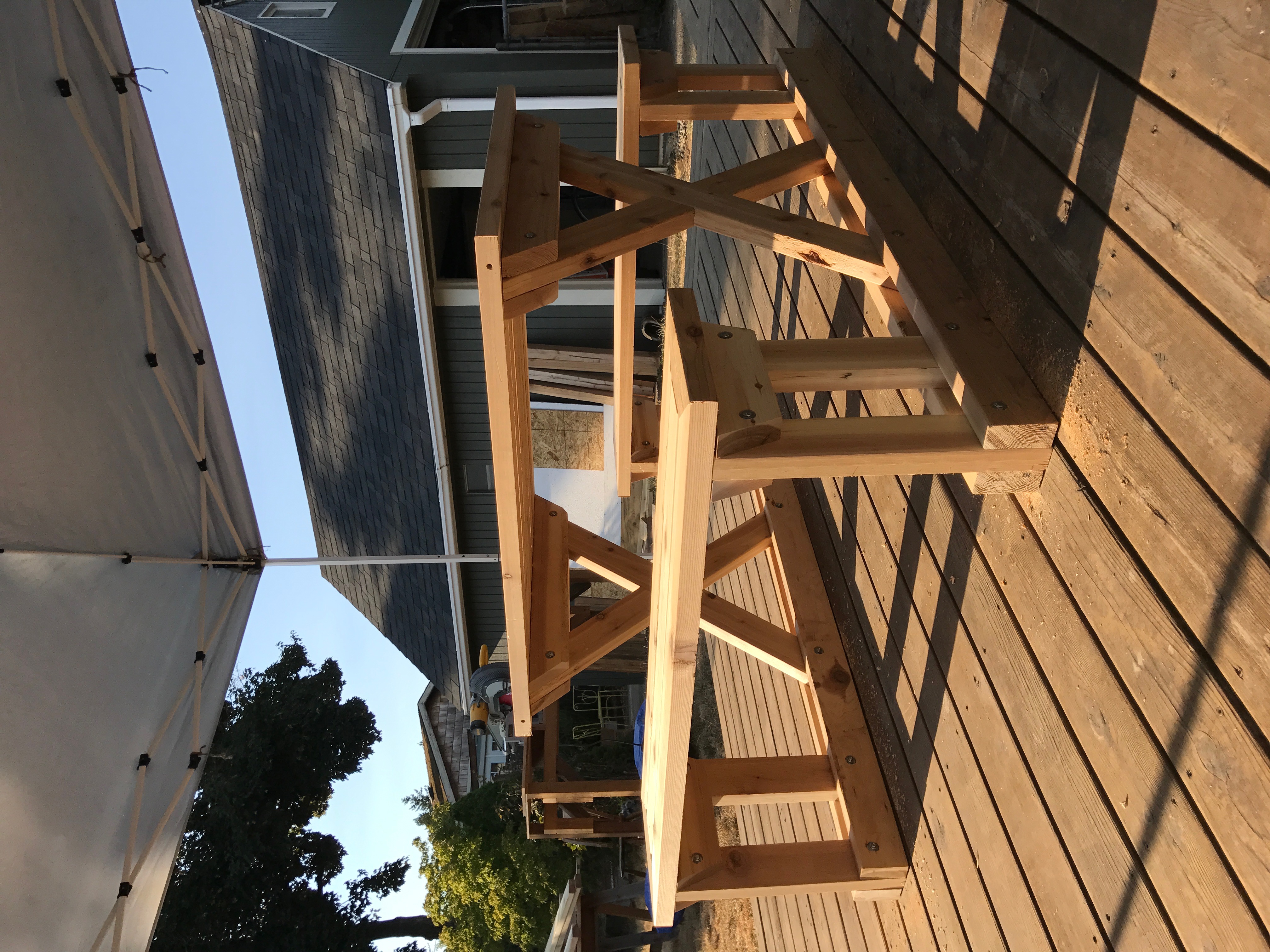 Ceder Picnic Table