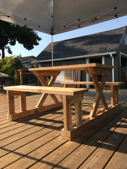 Ceder Picnic Table