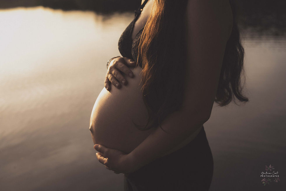 Photographe Séance Shooting Grossesse Maternité Lifestyle Limoges Limousin Haute-Vienne