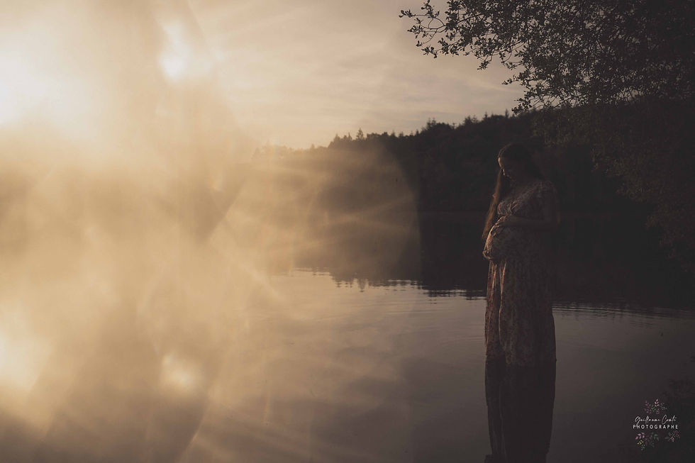 Photographe Séance Shooting Grossesse Maternité Lifestyle Limoges Limousin Haute-Vienne
