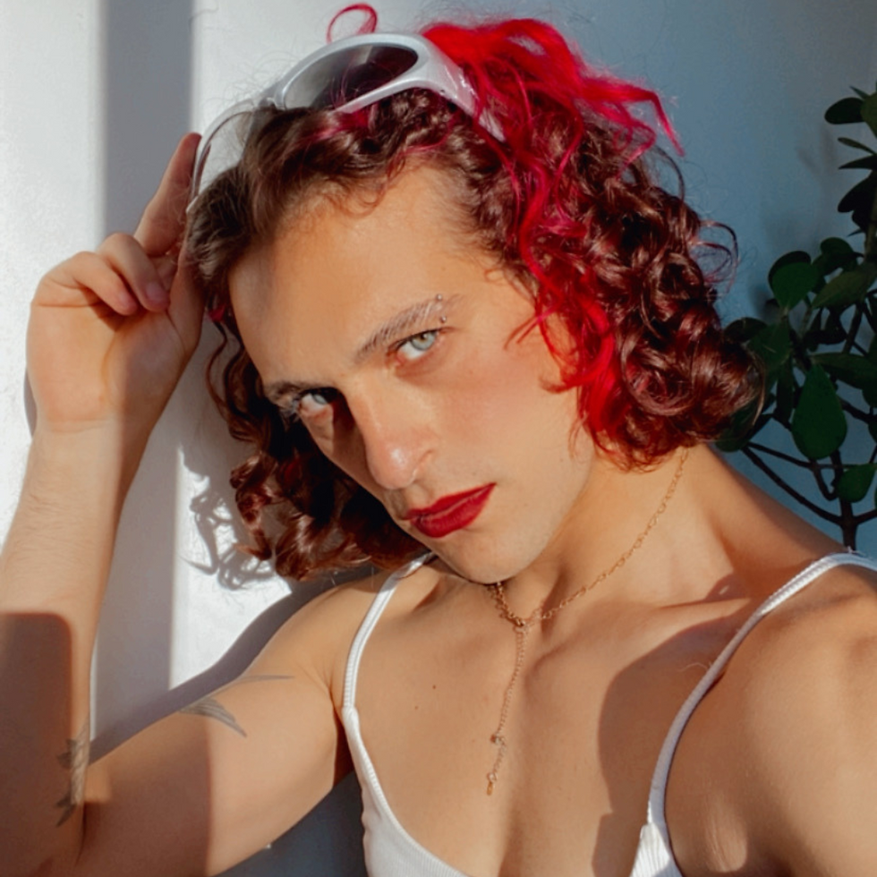 Clara Alligr