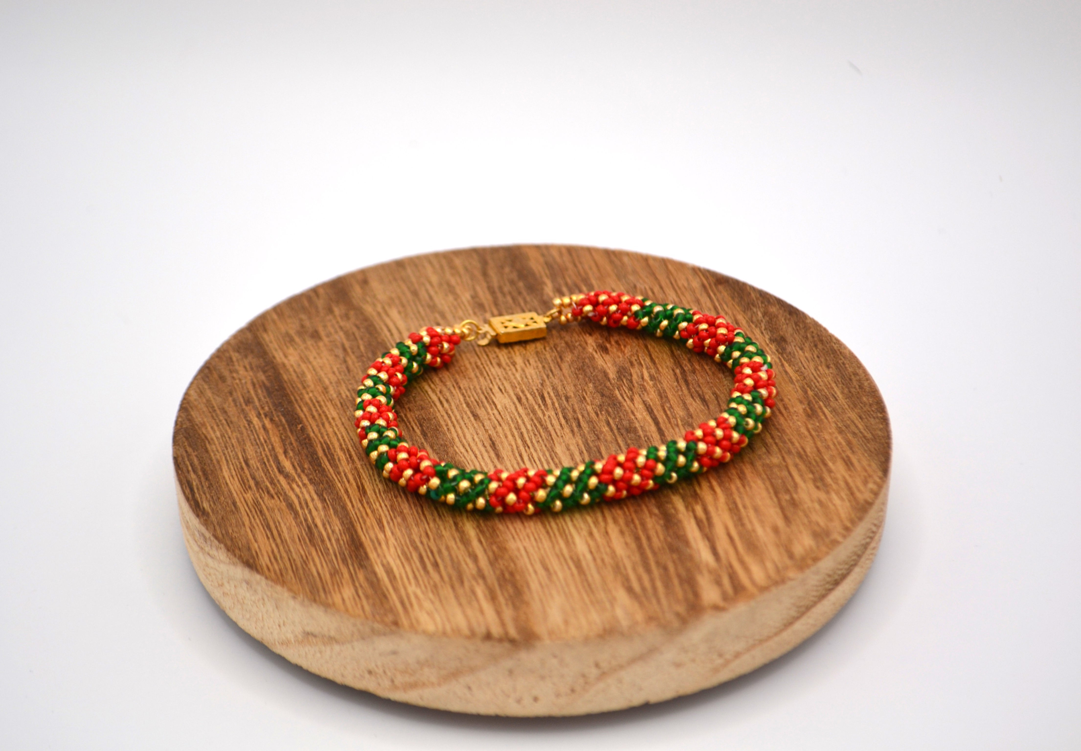 Christmas spiral stitch bracelet