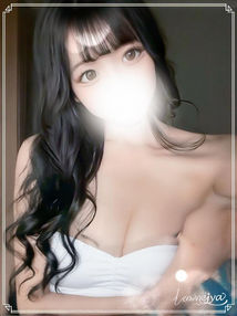 白咲ゆい(20)
