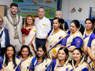 The Mayor, Deputy Mayor, and hospital staff celebrating Onam