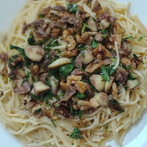 Nonno's Walnut & Garlic Spaghetti Recipe