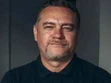 Нападники на журналіста Юрія Ніколова встановлені, але провокації тривають