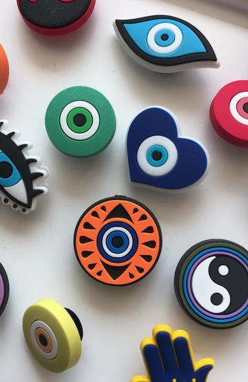 थंबनेल: Croc Accessories 