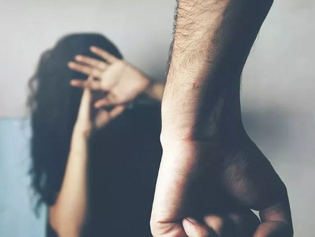 ਬੁੱਢੇ ਦੇ ਪਿਆਰ 'ਚ ਕਸੂਤੀ ਫਸੀ 10ਵੀਂ ਕਲਾਸ ਦੀ ਵਿਦਿਆਰਥਣ, ਇੰਝ ਦਿੱਤੀ ਦਰਦਨਾਕ ਮੌ*ਤ