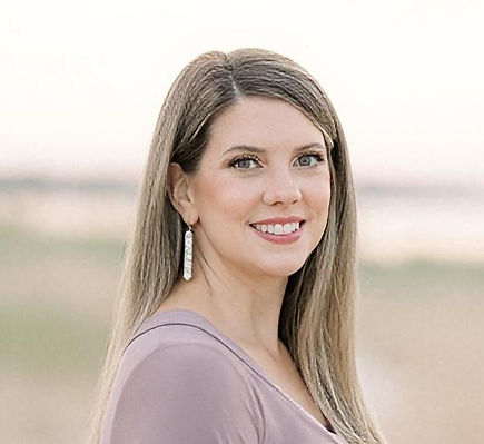 Headshot4.jpg