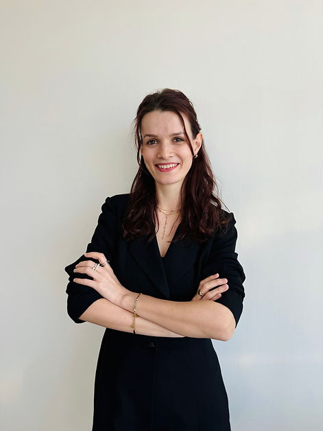 Nicole - na web 2.jpg
