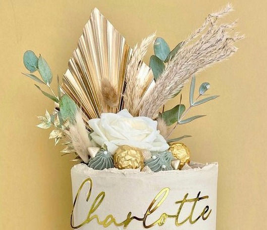 Cream_gold_botanical