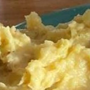 CHEESY POTATOES