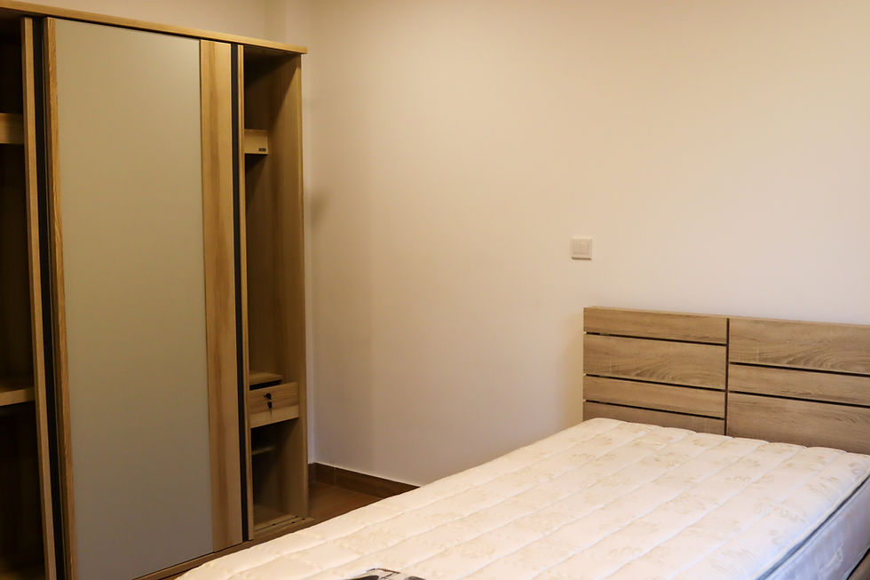 Thumbnail: Golf Apartment B