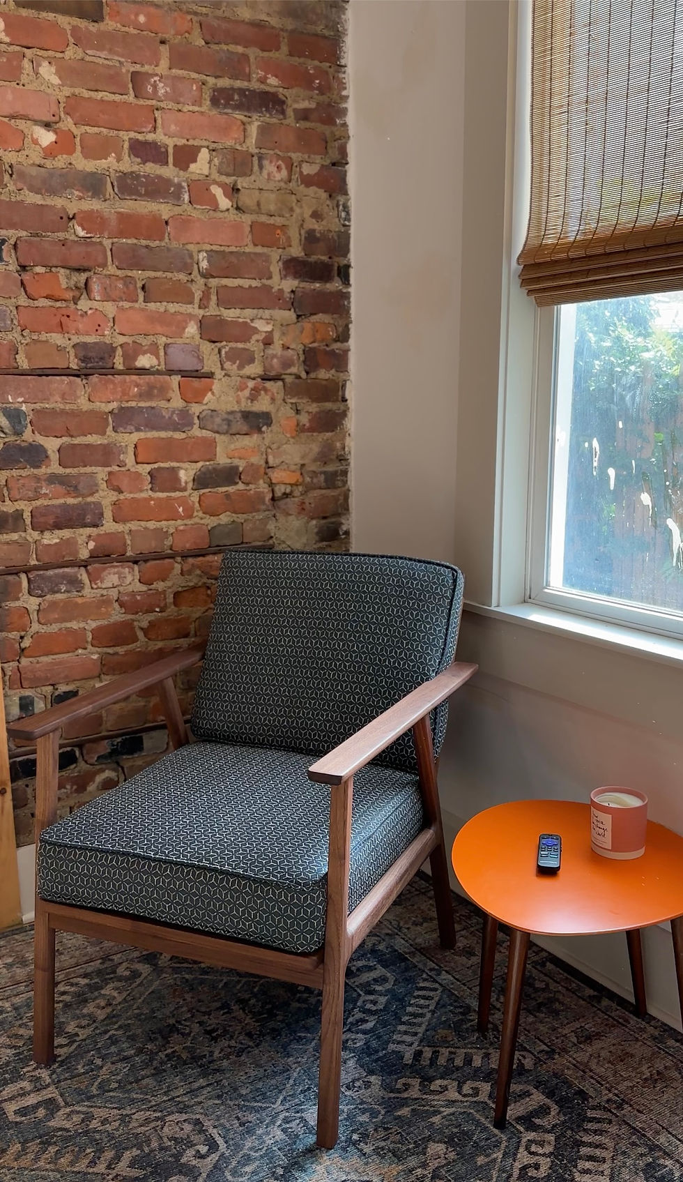 Thumbnail: Townes Chair