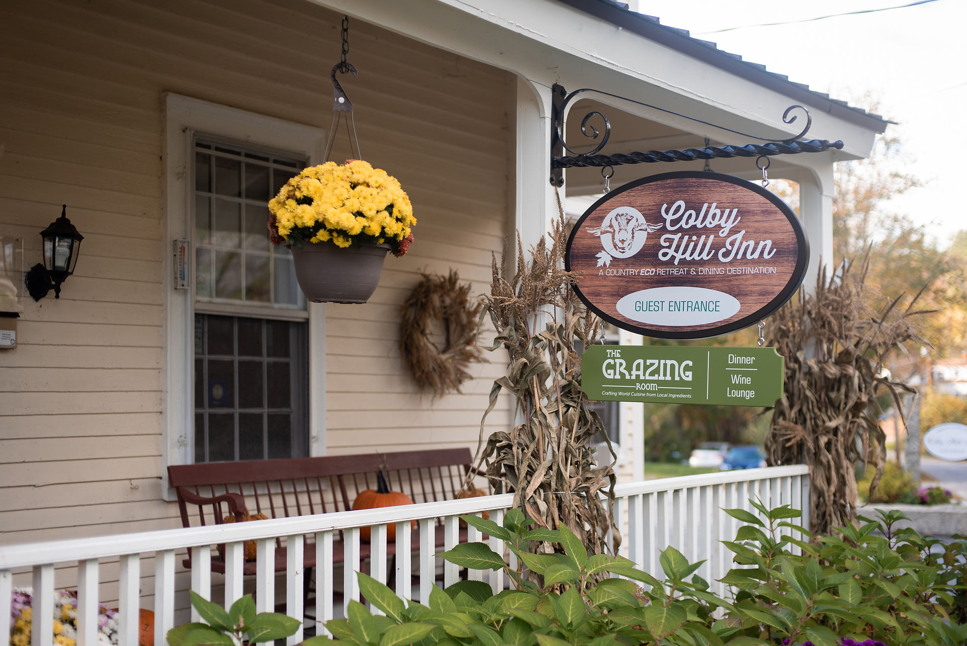 Intimate Wedding at Colby Hill Inn