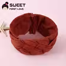 Thumbnail: Baby Chinese Knot Hair Band