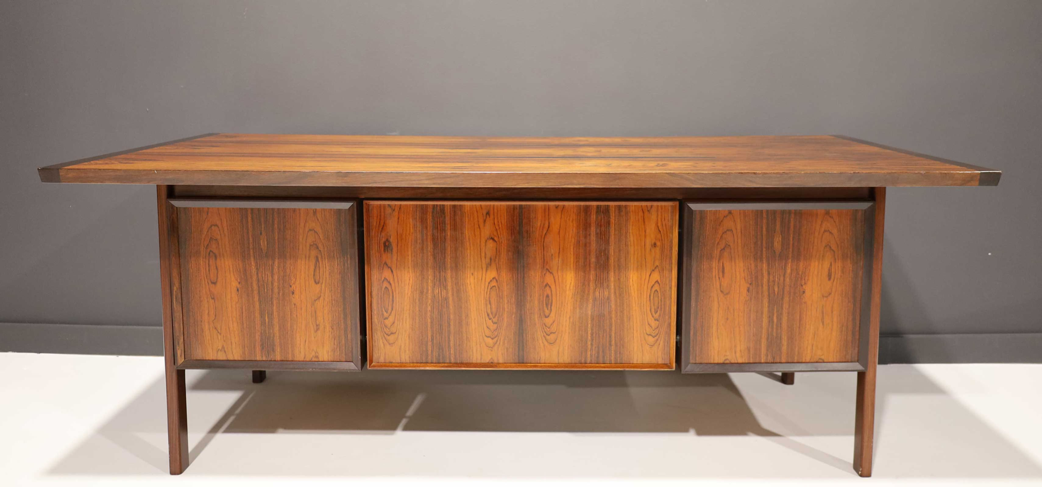 Arne Vodder Rosewood Desk for Sibast Mobler, c 1970s
