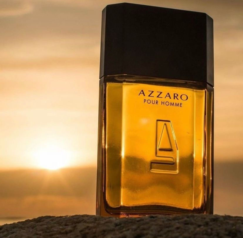 Miniatura: perfume azzaro pour homme ao por do sol