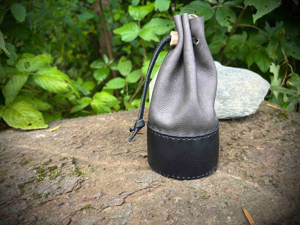 Thumbnail: Rune Pouch - Gray & Black