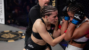 Savannah Marshall dazzles in pro MMA Debut, Setting Up Superfight with Claressa Shields