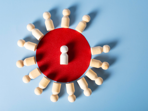 Being the Center of Attention Can Get You Killed