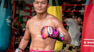 Saenchai Muay Thai | Controlling No Man's Land