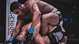 Egyptian MMA Star Omar El Dafrawy's Epic Homecoming Fight at PFL MENA 2 in Riyadh!