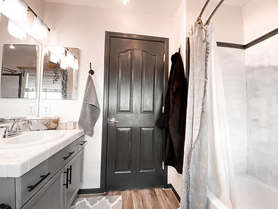 136078698_414905746618486_83778050705859