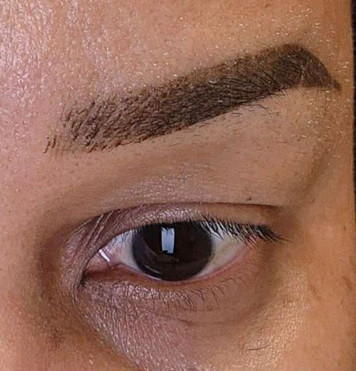 microblading scabbing healing stage eyebrow tattoo