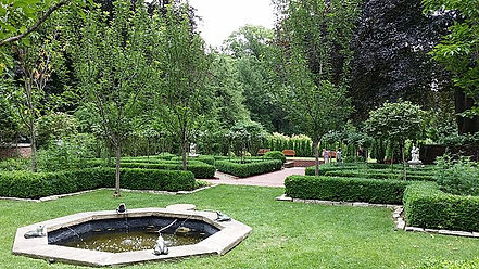 Wildwood_Toledo_OH_43615_USA_-_panoramio_40.jpg