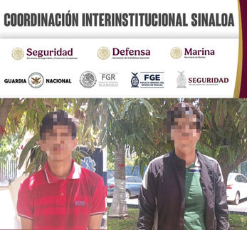 Grupo Interinstitucional detiene a dos civiles que transportaban droga en una motocicleta en Villas del Río, Culiacán