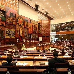 No todos los asambleístas cumplieron compromiso de donar parte de su sueldo