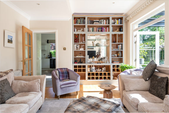 Bespoke bookcases by EDIWOOD