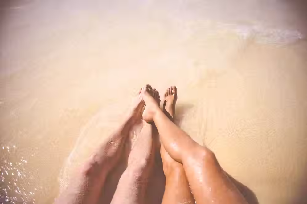 1 Laser Hair-Removal Treatments on an Extra-Large Area