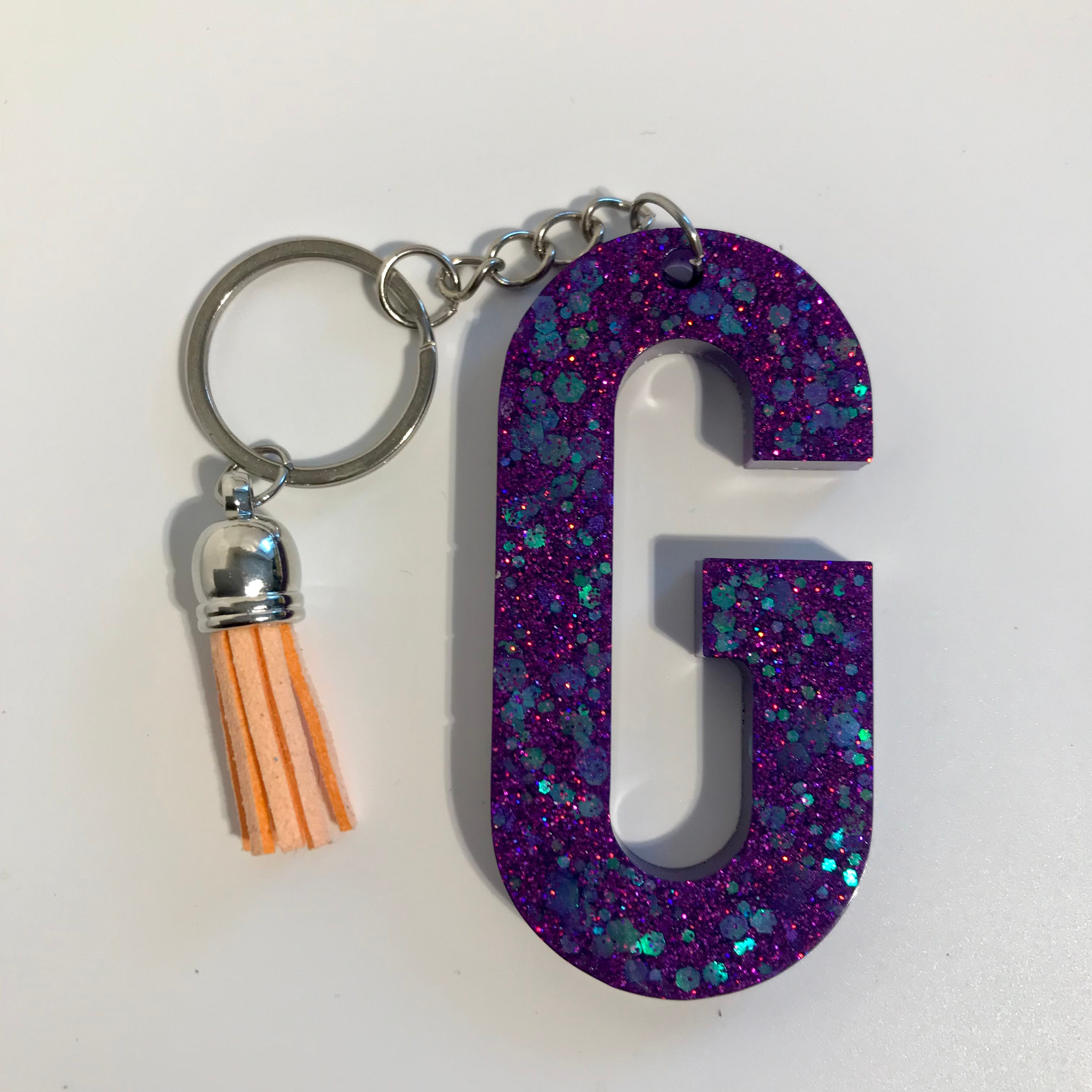Letter G resin keyring with coloured tassel (large)